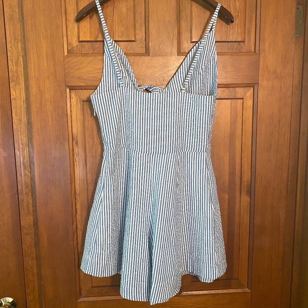 NEW Bishop + Young Gabrielle Button Front Romper S - Picture 6 of 15